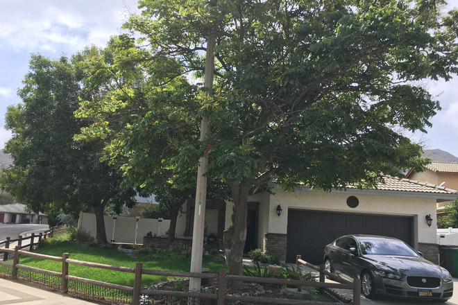 Front of house - Rustic Home - 1 Bedroom Available  w/shared bathroom - $850 p/mo. all utilities included.