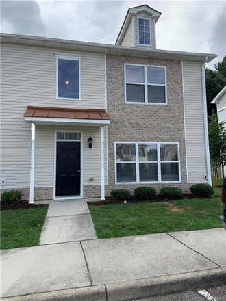 Front of House - Rooms at Pocahontas Square Townhome