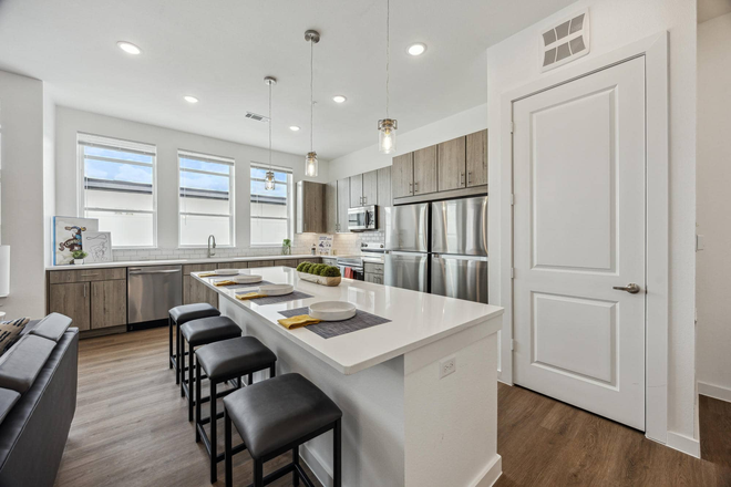 Kitchen - Nest on Sunset Summer Sublease Apartments