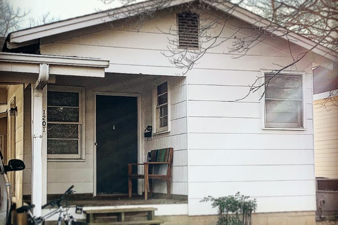 1201 12th Street Outside View - 1201 12th Street House