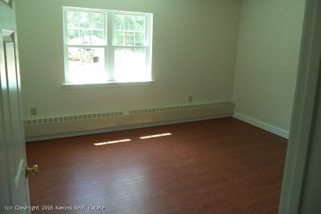 Bedroom - Presidential Apartments II - 1-Bedroom