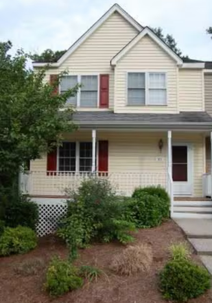 Front - Spacious Townhouse for Rent - 1.5 miles from Liberty