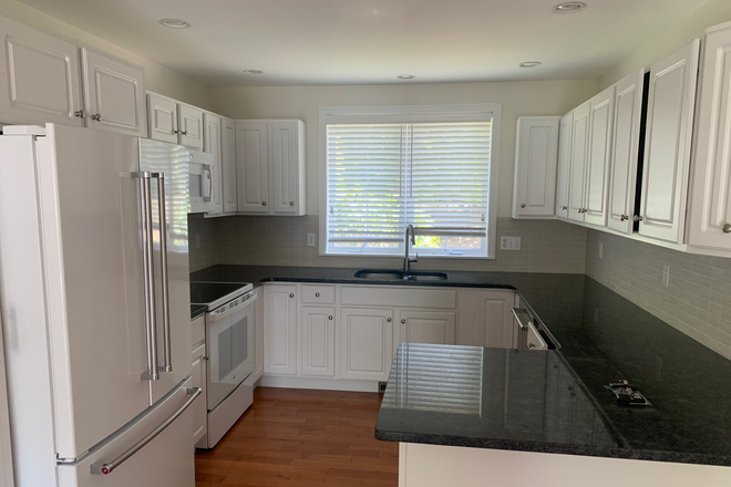 kitchen - three bedroom three bathroom in freedom green