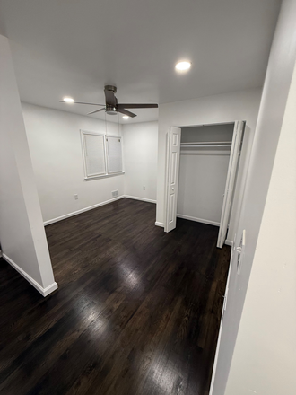 Bedroom - Renovated full kitchen studio apartment near trader- 8 minutes drive to UMD - free parking also n