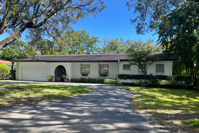 Exterior - 2 bedroom / 2 bathroom duplex unit , walking distance to UM and metro Rental