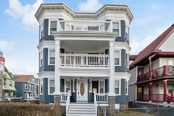 Front of Building - 2 Bedrooms Available in a 4-Bed on the Redline (Shawmut) - Women Only.