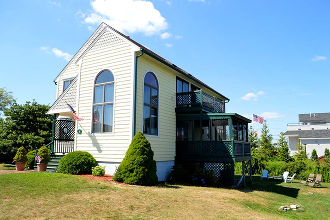 Outside - 18 Village Lane Narragansett, RI House