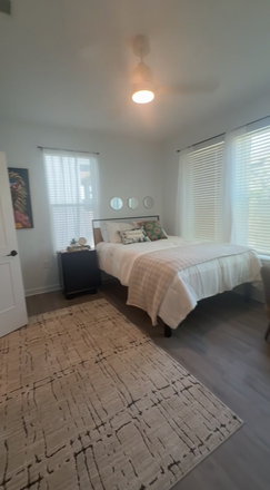 bedroom - Ivy and Elm Apartments