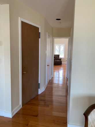 Hallway - ONE BEDROOM UNIV. CITY with City View Apartments