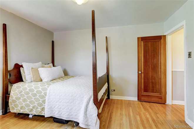 Bedroom (Pic 1) - Large Master Bedroom in Charming Home