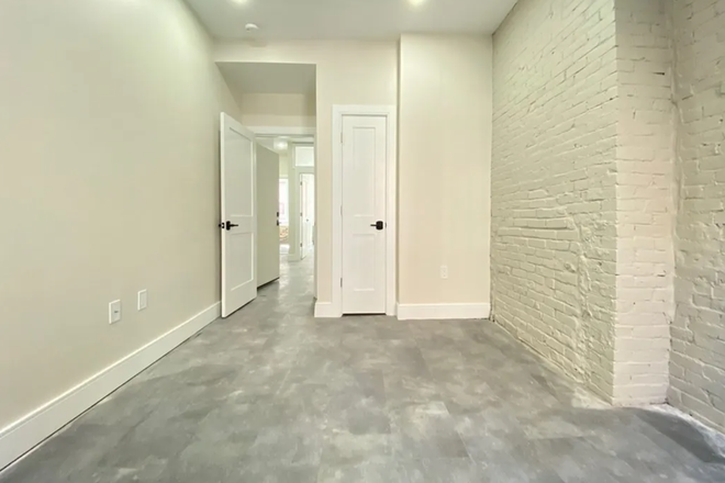 Call NOW for showings! 617-236-8600 - SHEAFE ST - *NO FEE* LUXE RENOVATED 2BR/1BA IN HISTORIC NORTH END AVAIL *7/1/2026* W/ LNDRY IN BLDNG Apartments