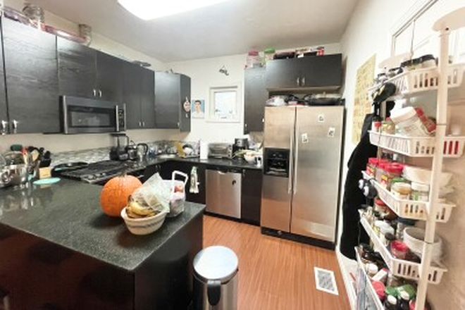 kitchen - Brand New 4 bedroom! Stainless Steel Kitchen! Central AC, TV Apartments