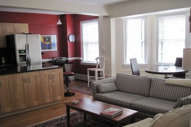 kitchen - Memorial Drive Apartments