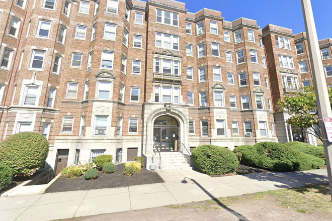 Exterior - Catch a fly ball from your bedroom window! Apartments