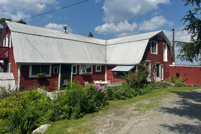 The House itself - Daniel Family Farm
