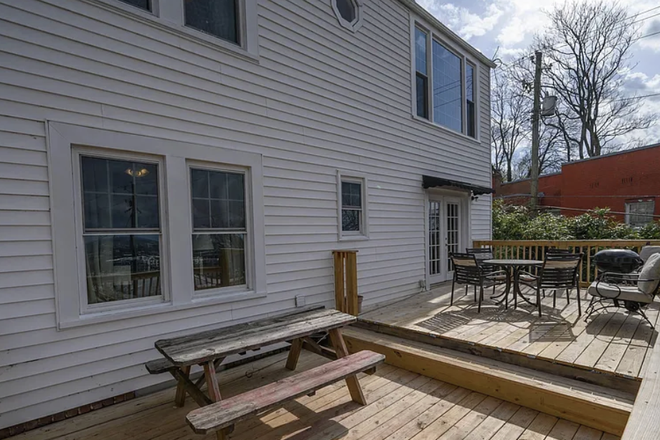 Patio - Spacious Home in Downtown Birmingham