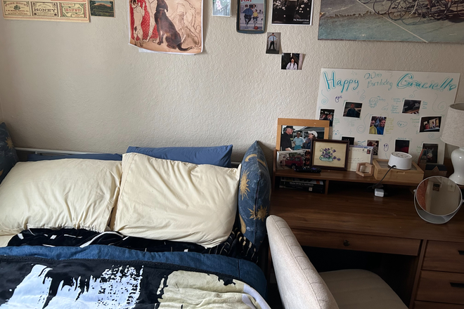 Bedroom - 2547 Pine Street Duplex