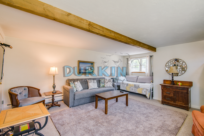 Living Room - Cute Cottage for One Apartments