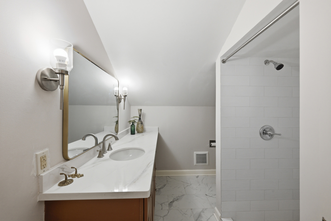 bath - Furnished 1BR , FREE UTILITIES AND WIFI Apartments