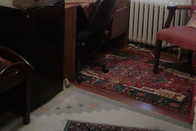 Bedroom - furnished room House