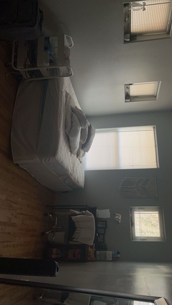 Bedroom - Sublease Available NOW or 25-26 school year! House