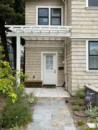 Exterior - Lovely furnished private studio in quiet neighborhood