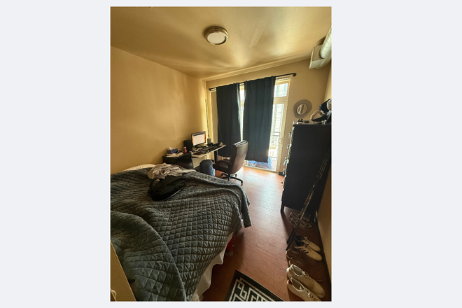 Bedroom - Lofts on College