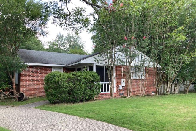 Photo - 403 E Samford House