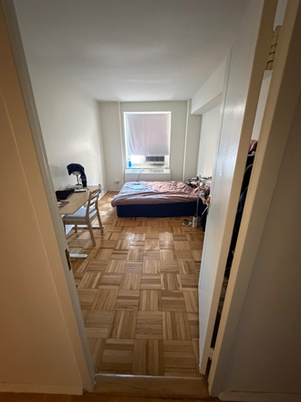 bedroom - Looking for a girl to take 1bd/3bd apartment (lease 1 year)