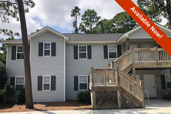 Front - 3 BD/2 BA Upper Unit Condo in Hawthorne Park