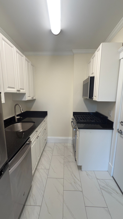 - - Renovated 1BR Near Law School and Harvard Sq – Flexible Move in date Apartments
