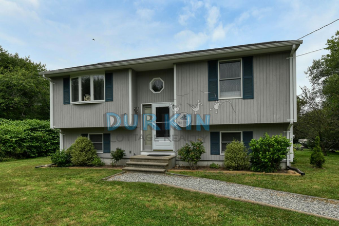 street view - 65 Greenbrier Rd, Narragansett, RI 02882 House