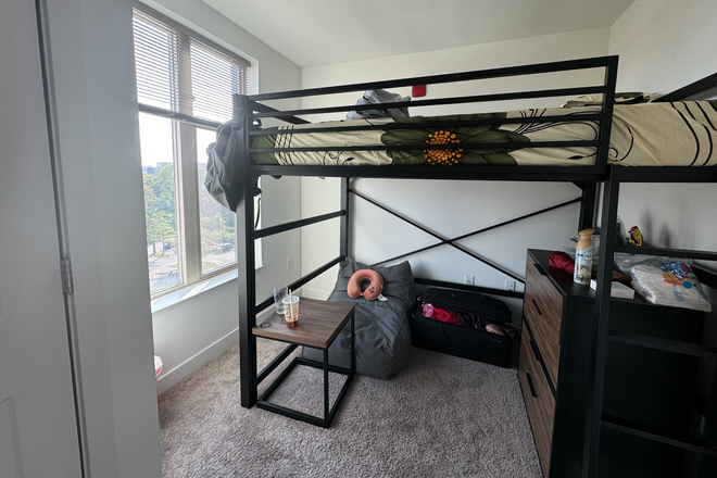 Bedroom - Tempo College Park