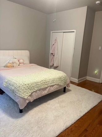 bedroom for rent (will not be furnished) - Platnium Apartment, looking for suitemate
