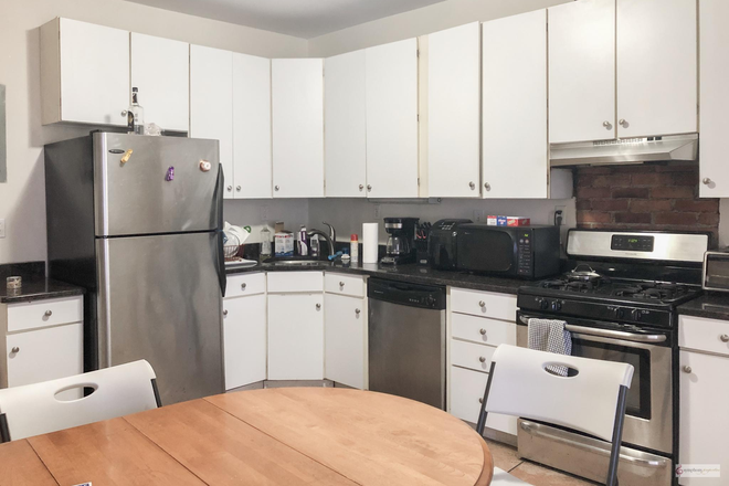 Call NOW for showings! 617-236-8600 - PONTIAC ST - RENOVATED 4BR/1BA FOR *9/1/2025* W/ LNDRY IN BLDNG, EIK, FIREPLACE, EXP BRICK, DECK! Apartments