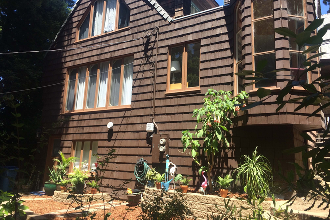 Front - Kluegel House 2026-2027