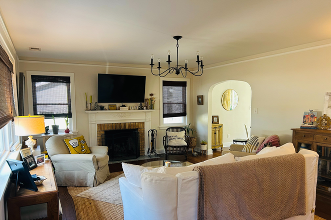 living room when entering from front door. Wood burning fireplace - Charming Bungalow 6 minutes to Downtown House