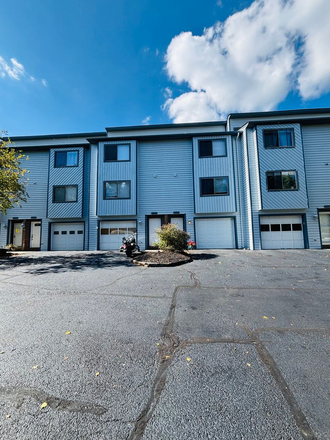  - 2 Bedroom, 2.5 Bath Townhouse
