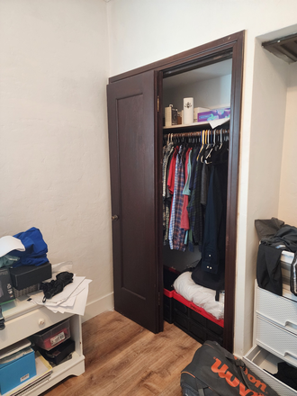 one conner of the room - A Nice-Single Furnished Room Close to School Of Engineering for Rent
