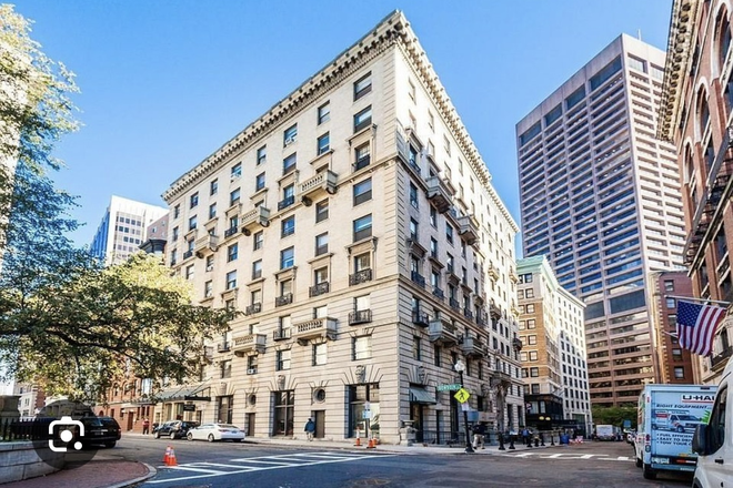 outside - Studio Apartment Located on Beacon Hill (All utilities included with wi-fi)