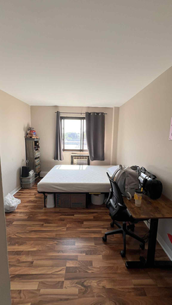 Bedroom - 607 W. Wrightwood Ave. Apt 613 Summer Sublease