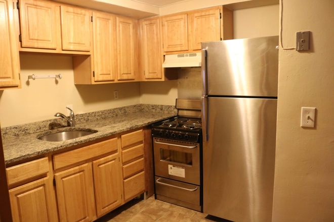 Call NOW for showings! 617-236-8600 - CAMBRIDGE ST - *NO FEE* 3BR ON BEACON HILL W/ LNDRY IN BLDNG, H&HW INC, 2 BATHS AVAIL *9/1/2026* Apartments