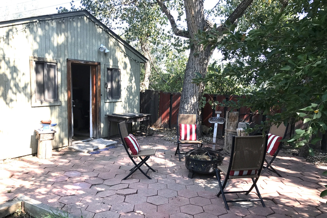 Exterior - 4535 Moorhead Ave (4 Bed/2 Bath) House