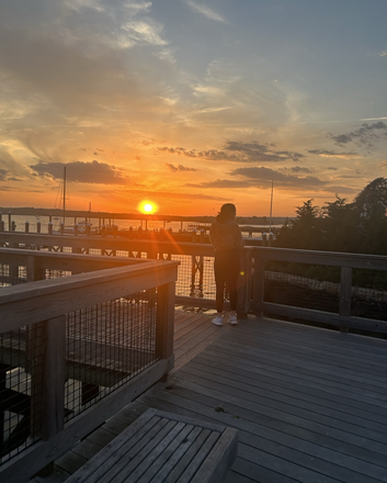 Village sunset - Coastal studio/loft steps to beach, Padanaram village , cafes, trails and so much more!