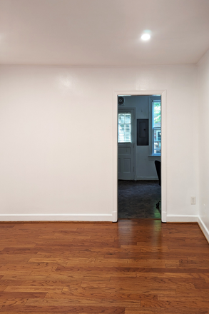 Living/dining facing kitchen/rear exit - Arlington Village Townhouse, 5 miles to campus
