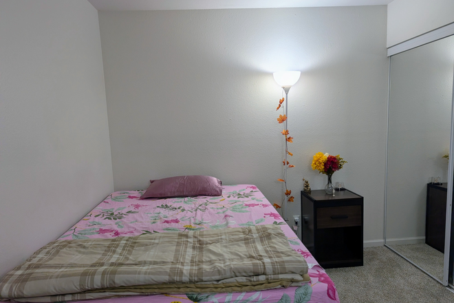 Bedroom - The club at Chandler crossings