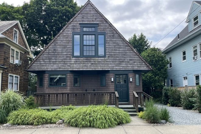 Outside Street View - Architect-Designed Furnished Home for Sabbatical Rental