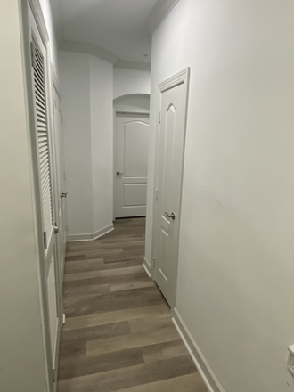 entry hallway - Cortland Oleander West - top floor, balcony, your own bathroom, furnished common area