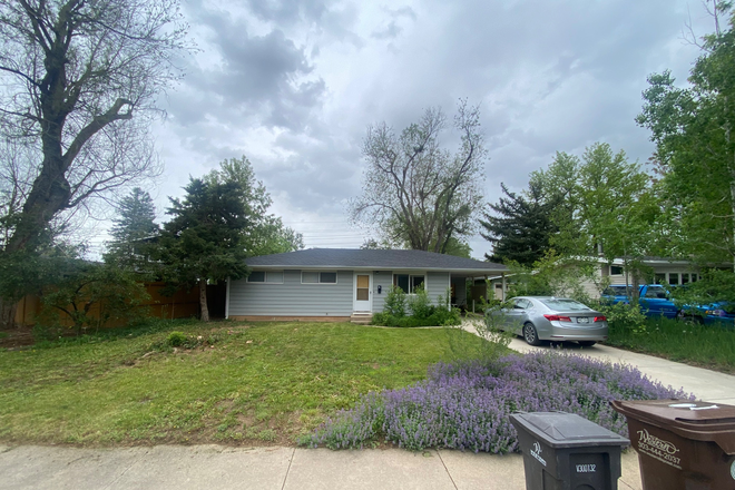 Exterior - [8/1/2026 - 8/1/2027 Lease] 3BD 1BR House Close to Campus. $840 rent, Fiber Wifi, and Large Backyard