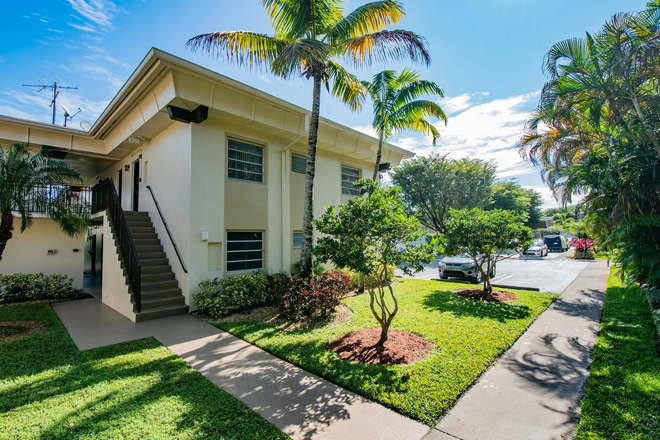 This is locality - Perfect Roommate Setup: 2B2B Fully Furnished – Legacy Pinecrest Apartments